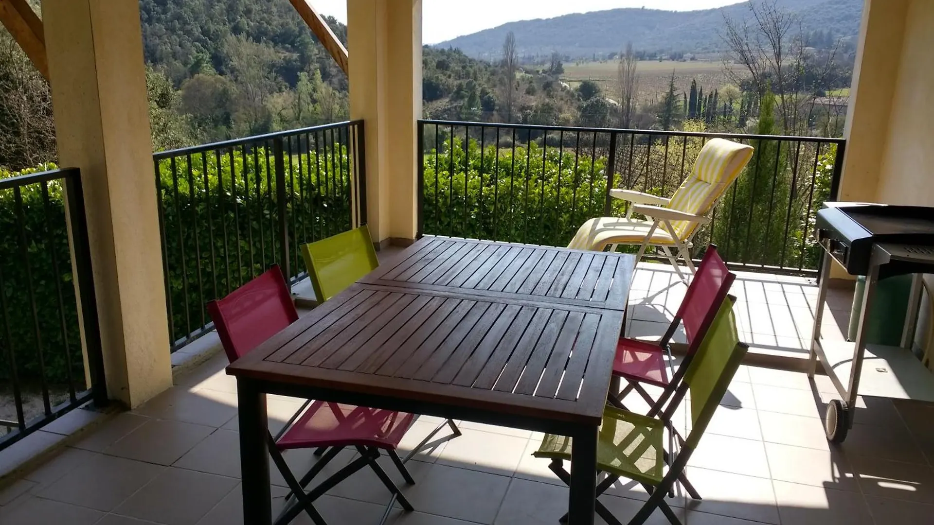 Les Lauriers Roses Vallon Pont D'Arc Lagorce  0*, Lagorce (Ardeche) France