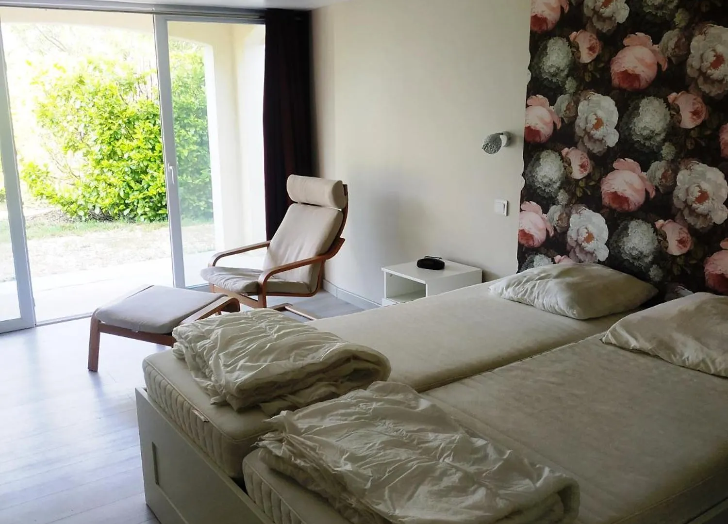 Les Lauriers Roses Vallon Pont D'Arc Lagorce  Holiday home Lagorce (Ardeche)